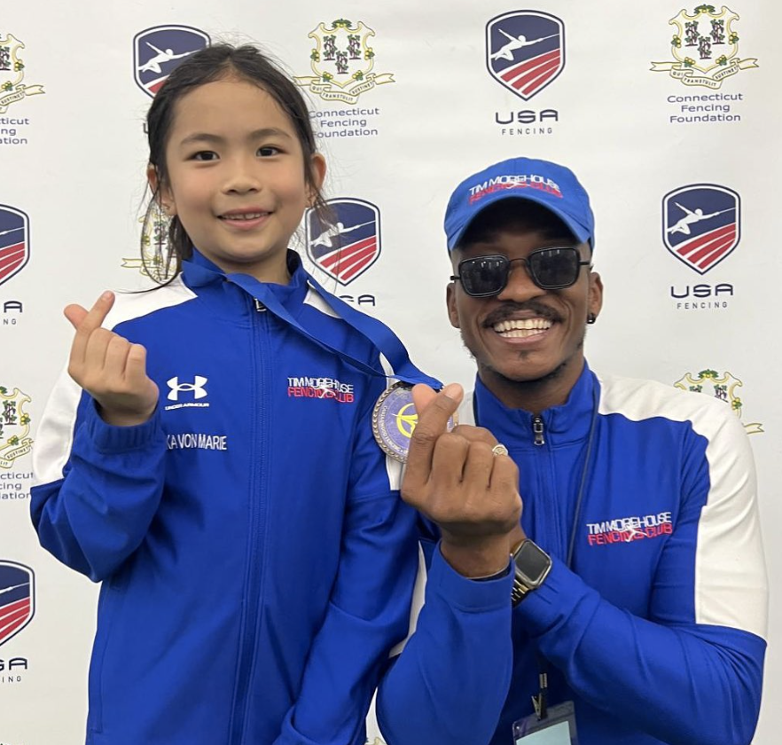 Alika Medal Neil Lazar.png