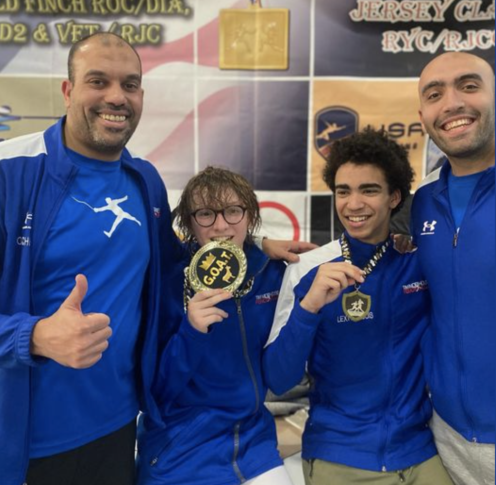 Enzo Lex medal goldfinch.png