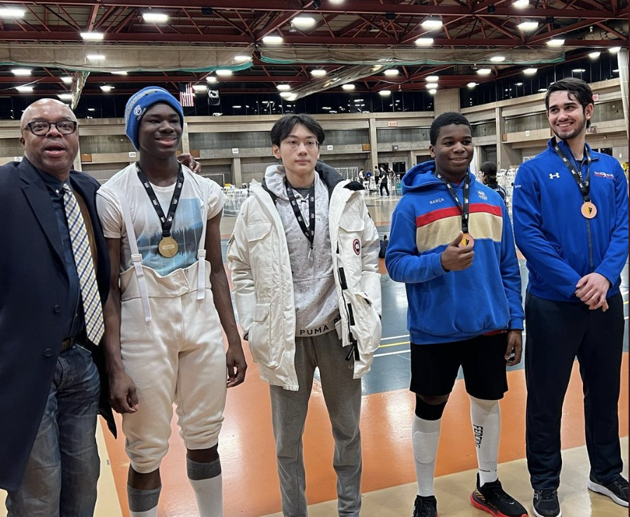 Robert wang Matthew fields Medal Thrust.png