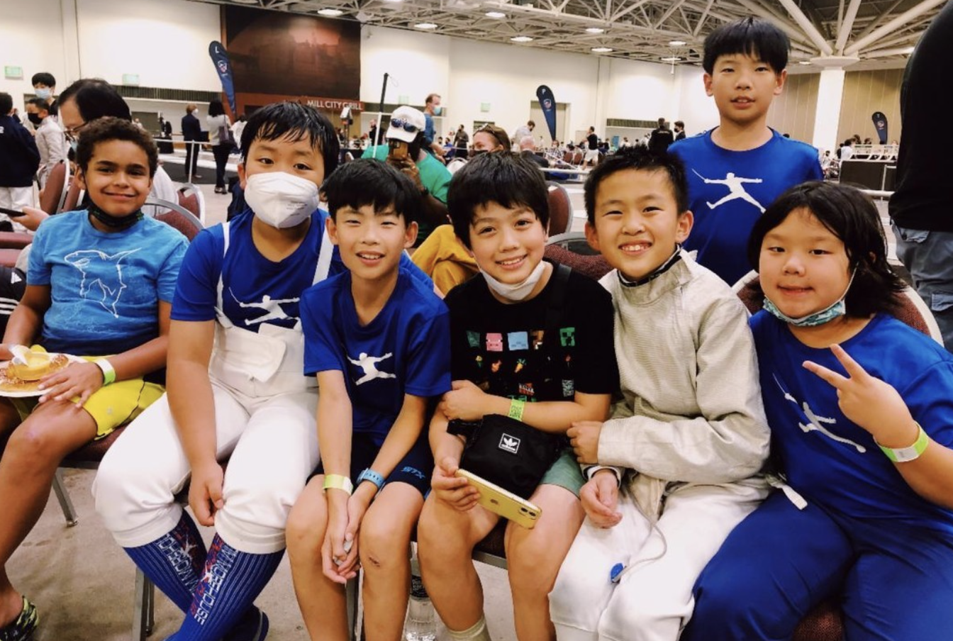 Y12 Men's Saber SN D9.png