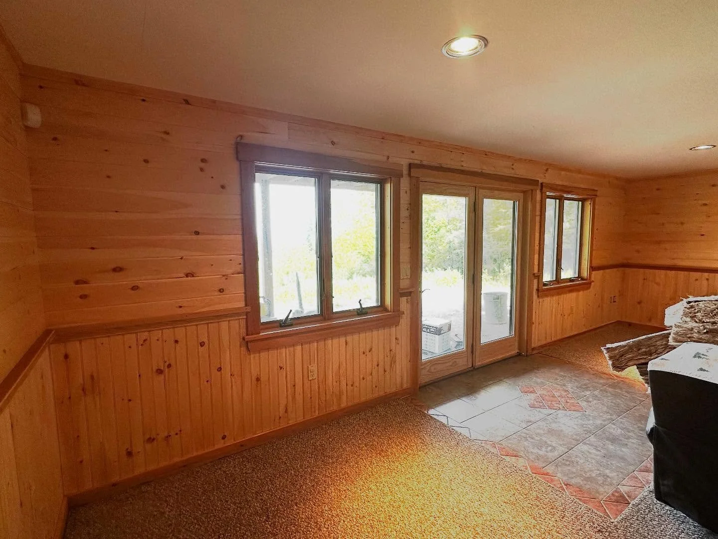Wrapped up this amazing space, just in time for the weekend. Full wall renovation replacing drywall with wood 🪵