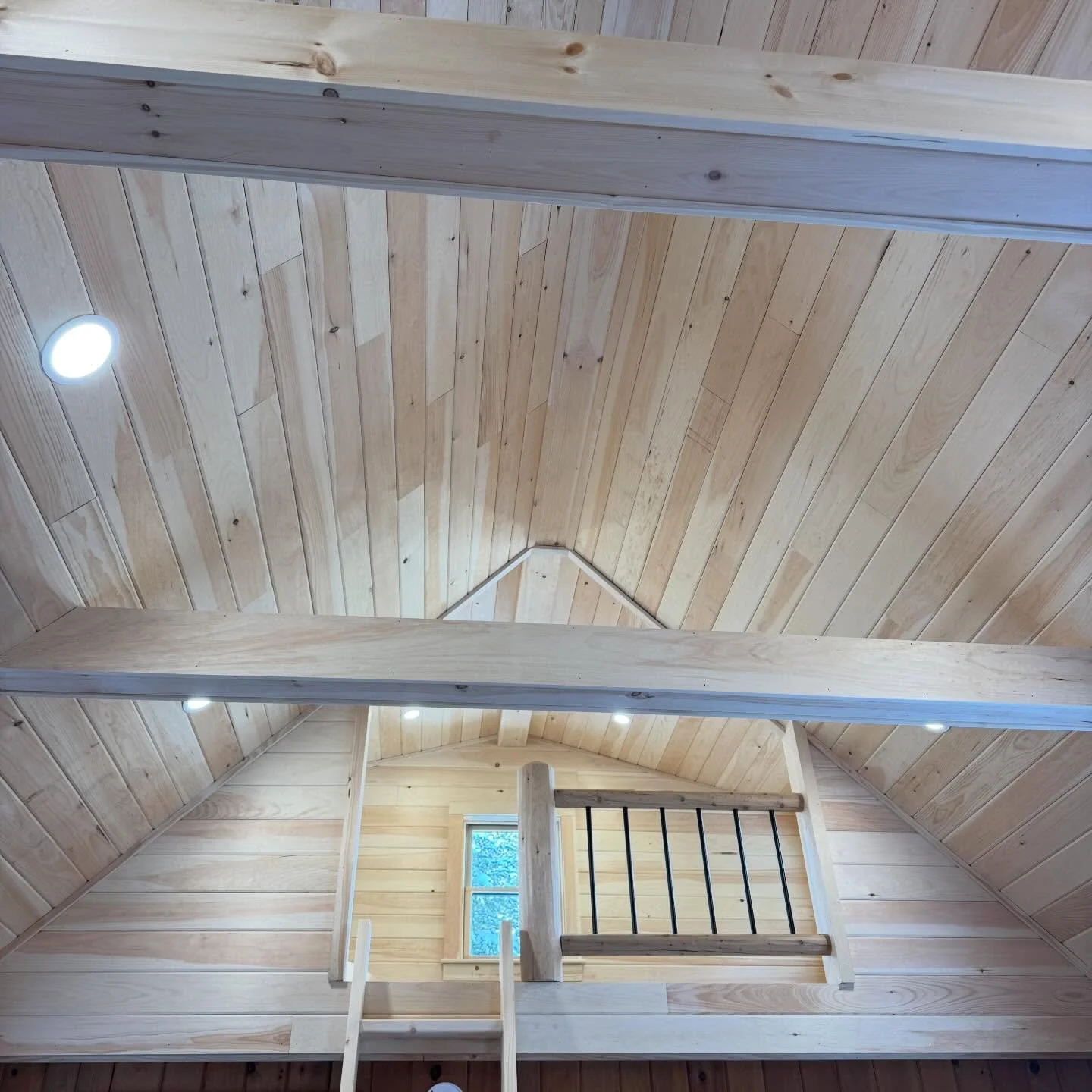 Nearing completion on our beautiful loft project. This added a second sleeping area, a more open feel, and more storage for the client. We snuck this one in, just in time for winter 🎿❄️

🏷️ Rangeley Maine, Maine Camp, Saddleback, Loft, Oquossoc, Ma
