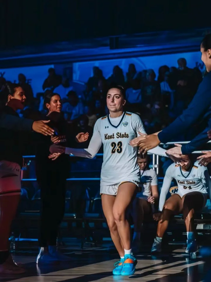 ⛈️🌩️ @kentstwbb 

.
.
.
.
.
.
.
.
.
.
.
#sportsphotography #basketball #basketballphotography #collegesports #collegesportsphotography
#collegephotographer #collegephotography #kentstate #kentstateuniversity #motivation #sportsmotion #basketballphot