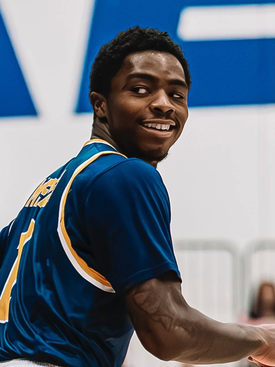 Lights Out 🌩️ @kentstmbb 

.
.
.
.
.
.
.
.
.
.
#sportsphotography #basketball #basketballphotography #collegesports #collegesportsphotography
#collegephotographer #collegephotography #kentstate #kentstateuniversity #motivation #sportsmotion #basketb
