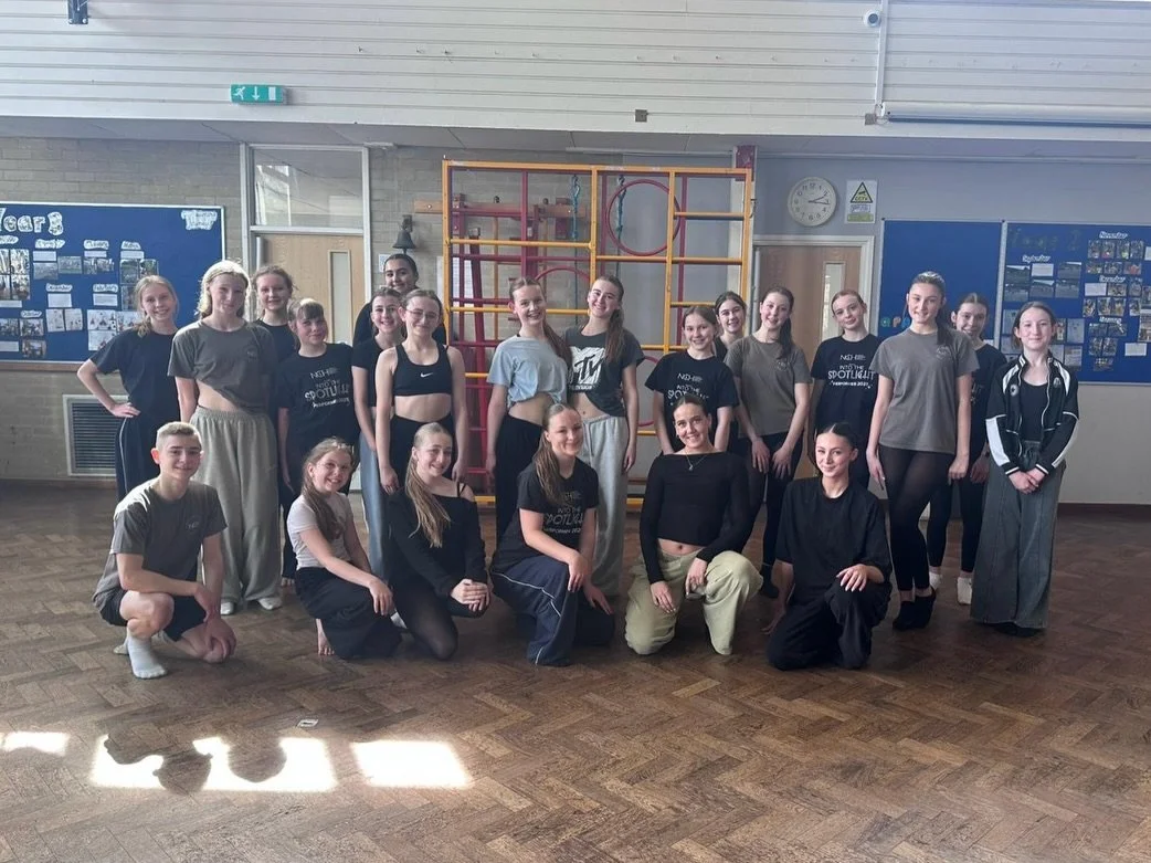 Easter workshop 🐣✨

A huge thank you to @samanthaelmerchoreography for coming in to teach such an amazing class for our students! They all really enjoyed the class and loved your choreography!

➡️ swipe to see a few of our students at the end of cla