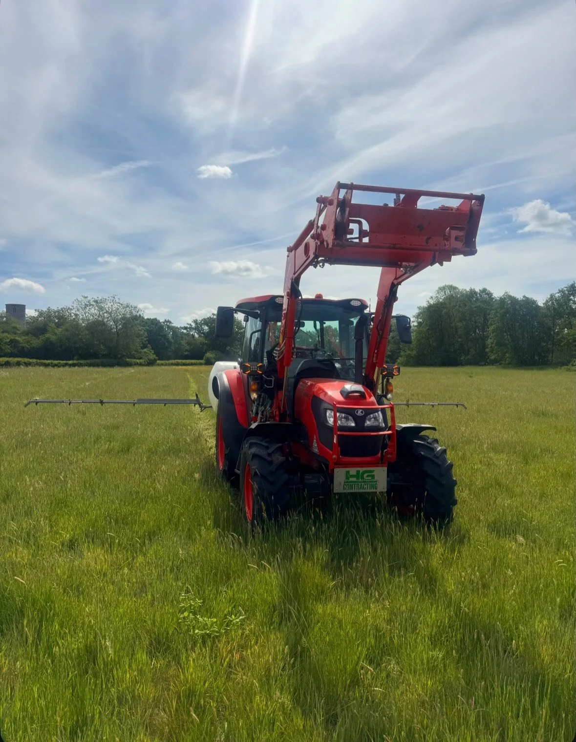 Busy spraying broadleaf weeds such as docks, thistles, nettles, buttercups, and ragwort which compete with desirable grass for nutrients, water, and light, which reduces the grazing area and overall quality of your grass sward.
Our sprayer is primed 