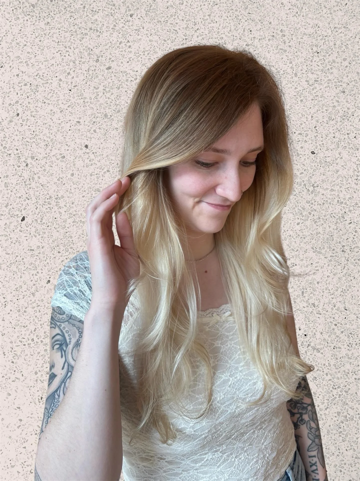 Nichole 🌷

Cut+Color by Khiana