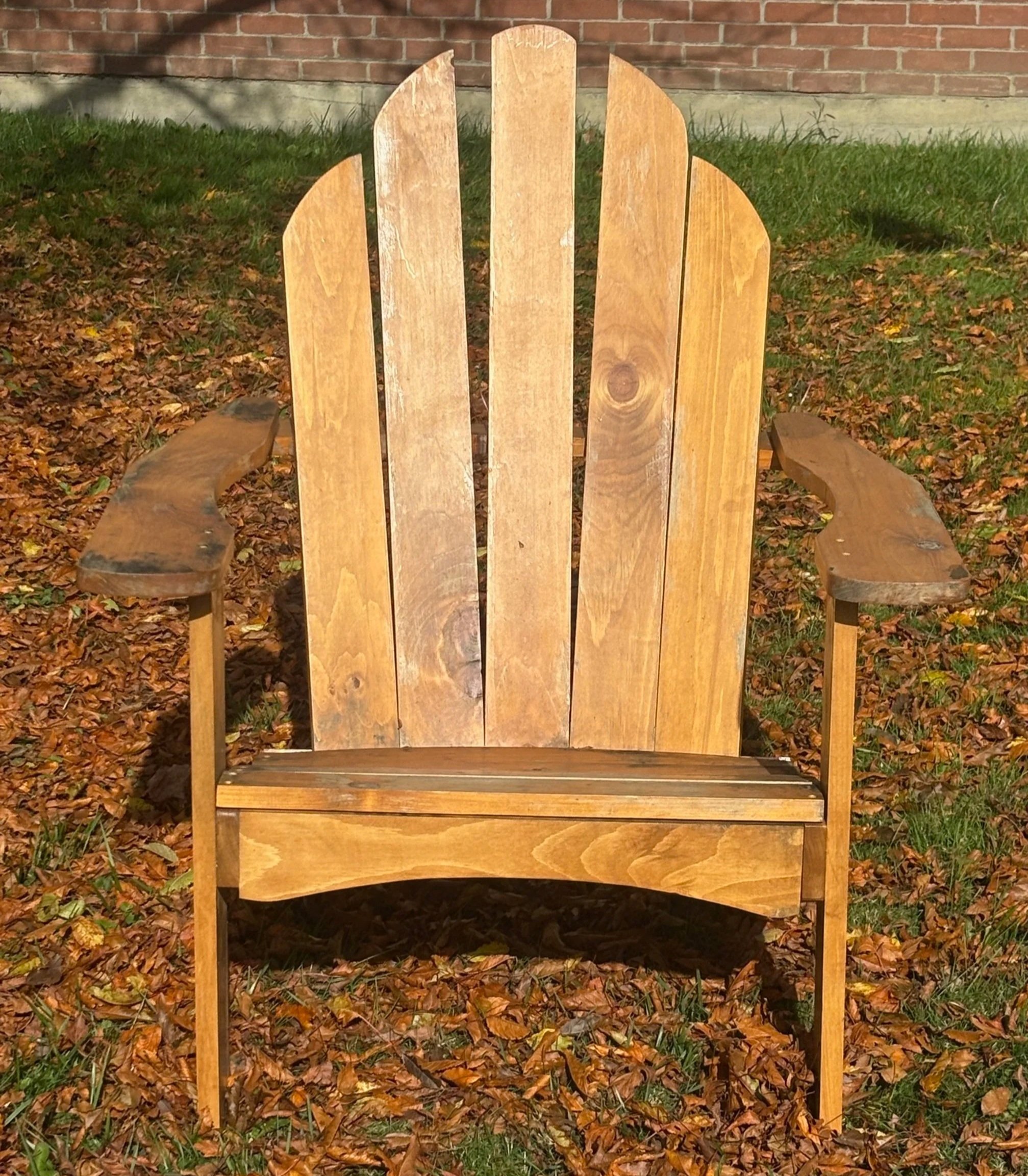 Maple color adirondack.jpg