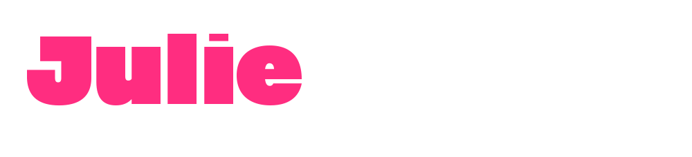 Julie Smyth  |  ASSOCIATE CREATIVE DIRECTOR