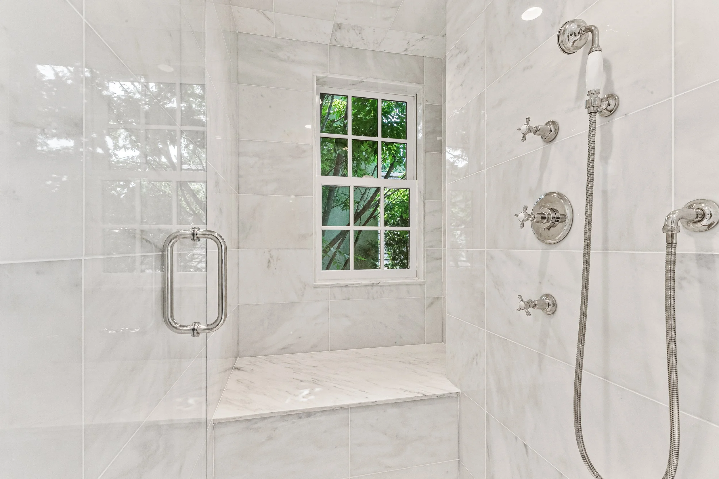 An image of the Cultural Center.