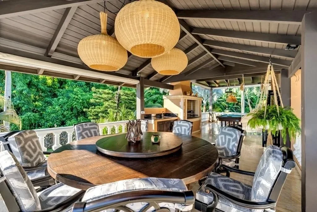 Cabrera-Luxury-Estate-Outdoor-Dining-.jpg.jpeg