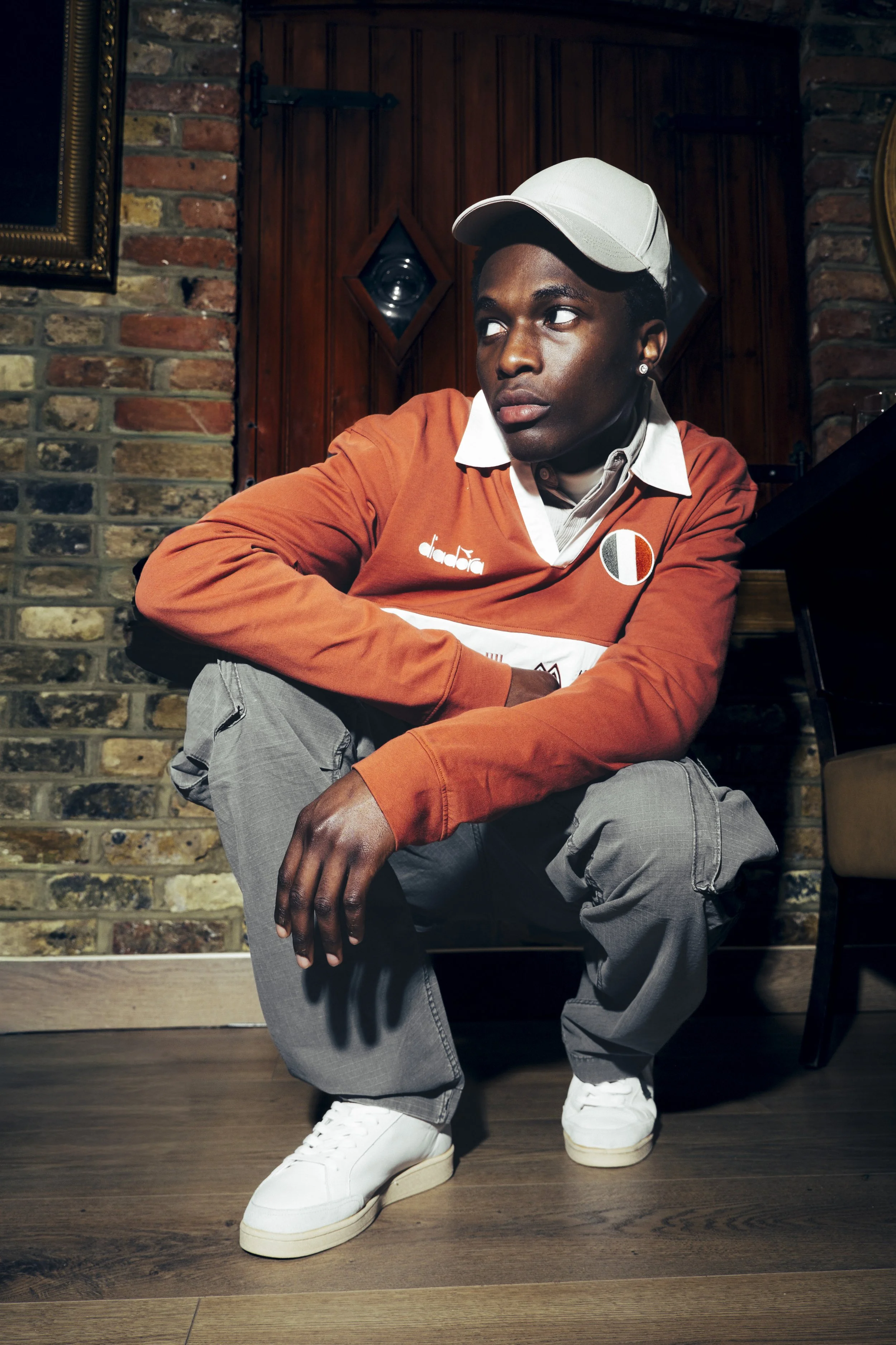 DIADORA BOYS RESTUARANT_4.JPG
