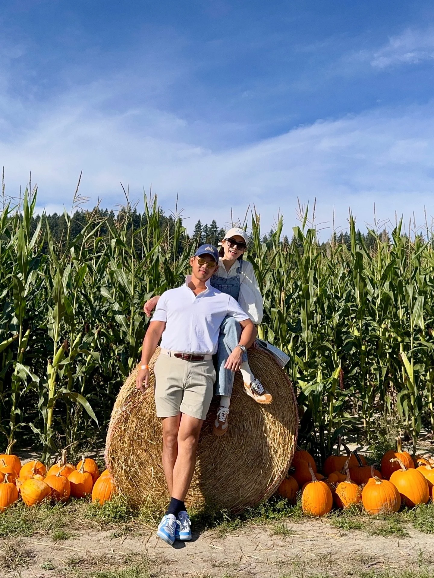 Oct๐ber feels better together