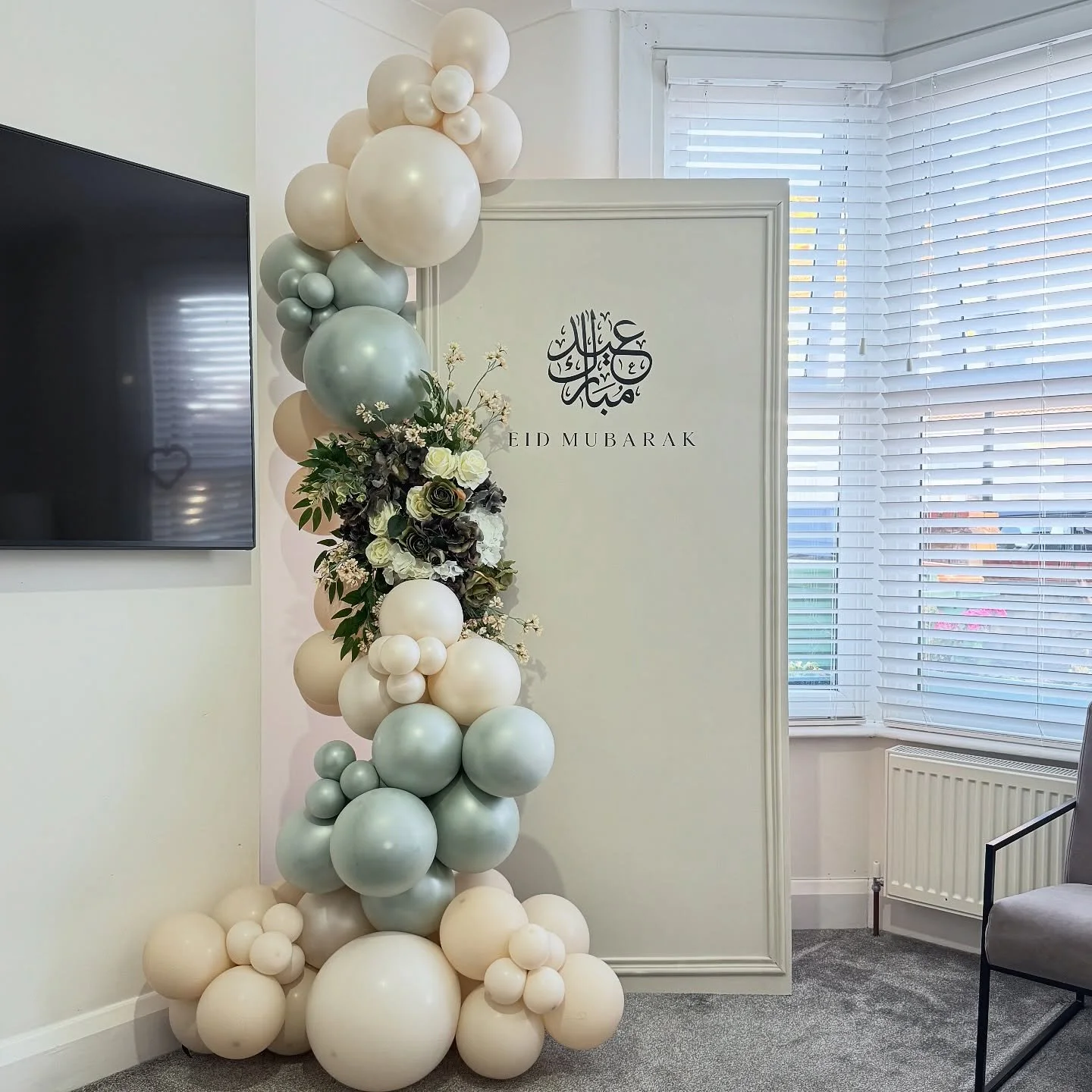 Eid - Al Adha but make it sage green 🐐💚

#eidmubarak #eid #balloonarch #balloonstylist #balloongarland