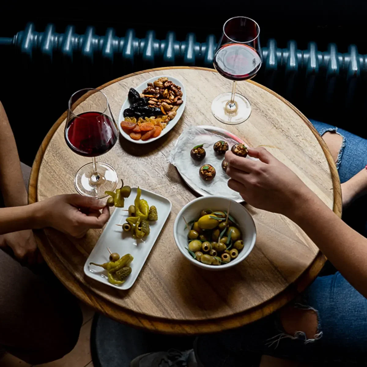   New York Times    
A Quandary for New York Restaurants and Workers: What to Do About Omicron?br 
