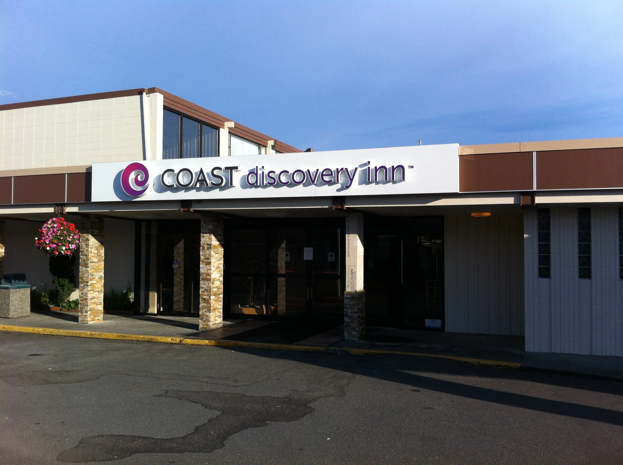 Architectural Channel Letter Coast Discovery 2.JPG