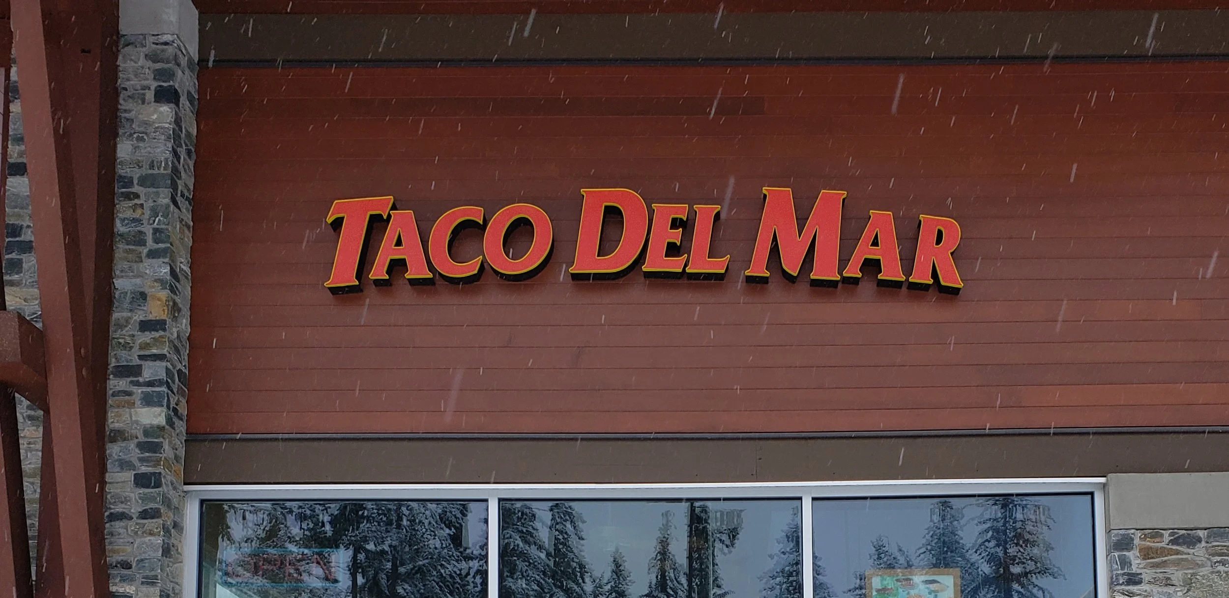 Taco Del Mar.jpg