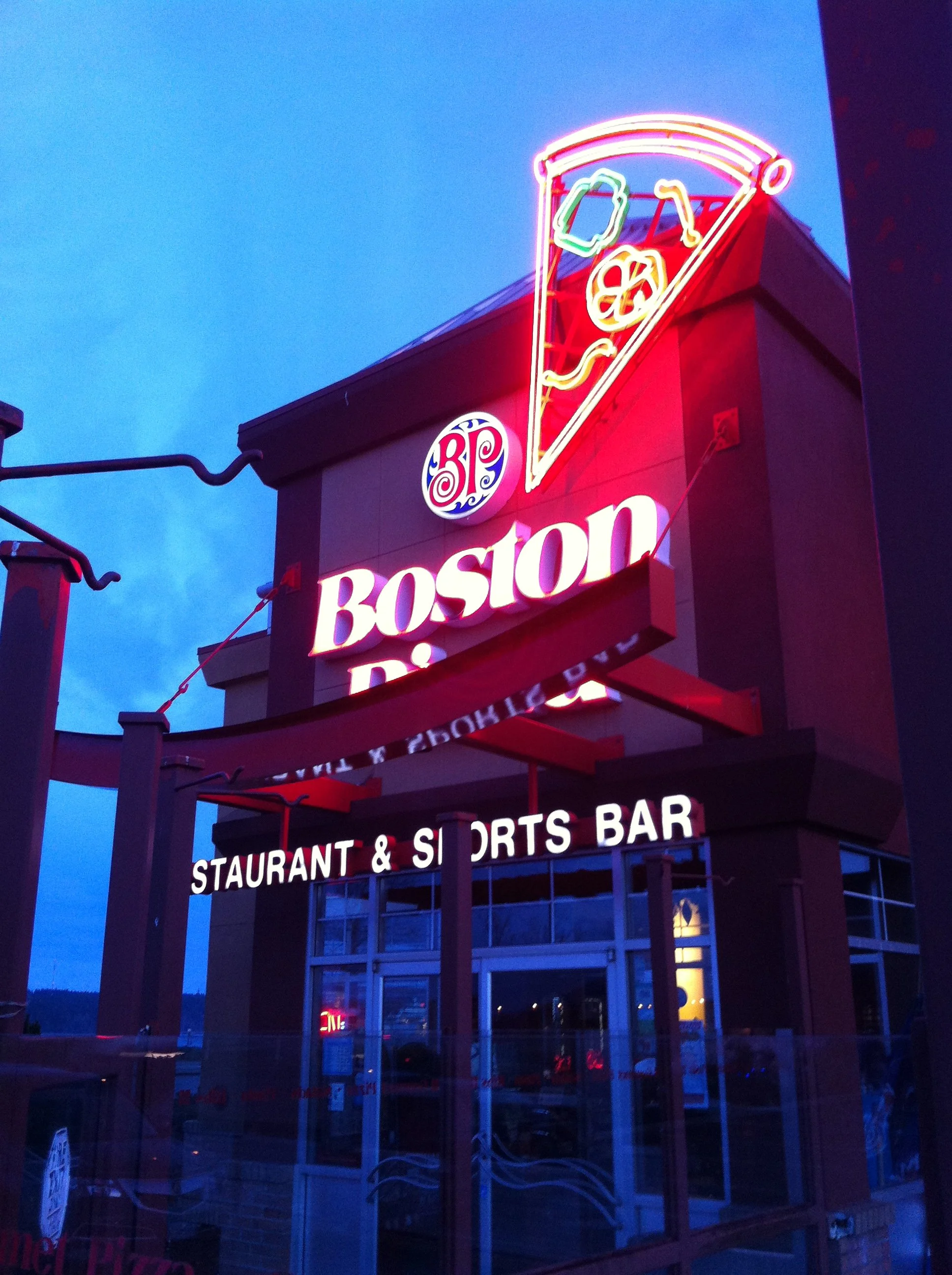 Boston Pizza Main Sign 1.JPG