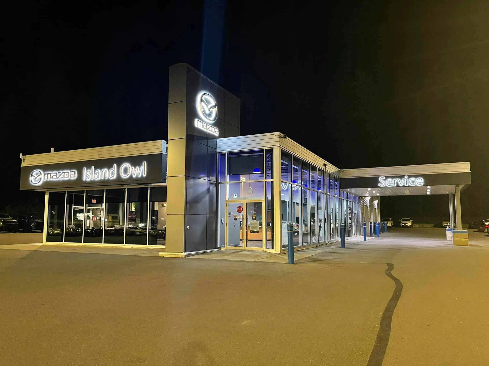 Mazda Island Owl Install.jpg