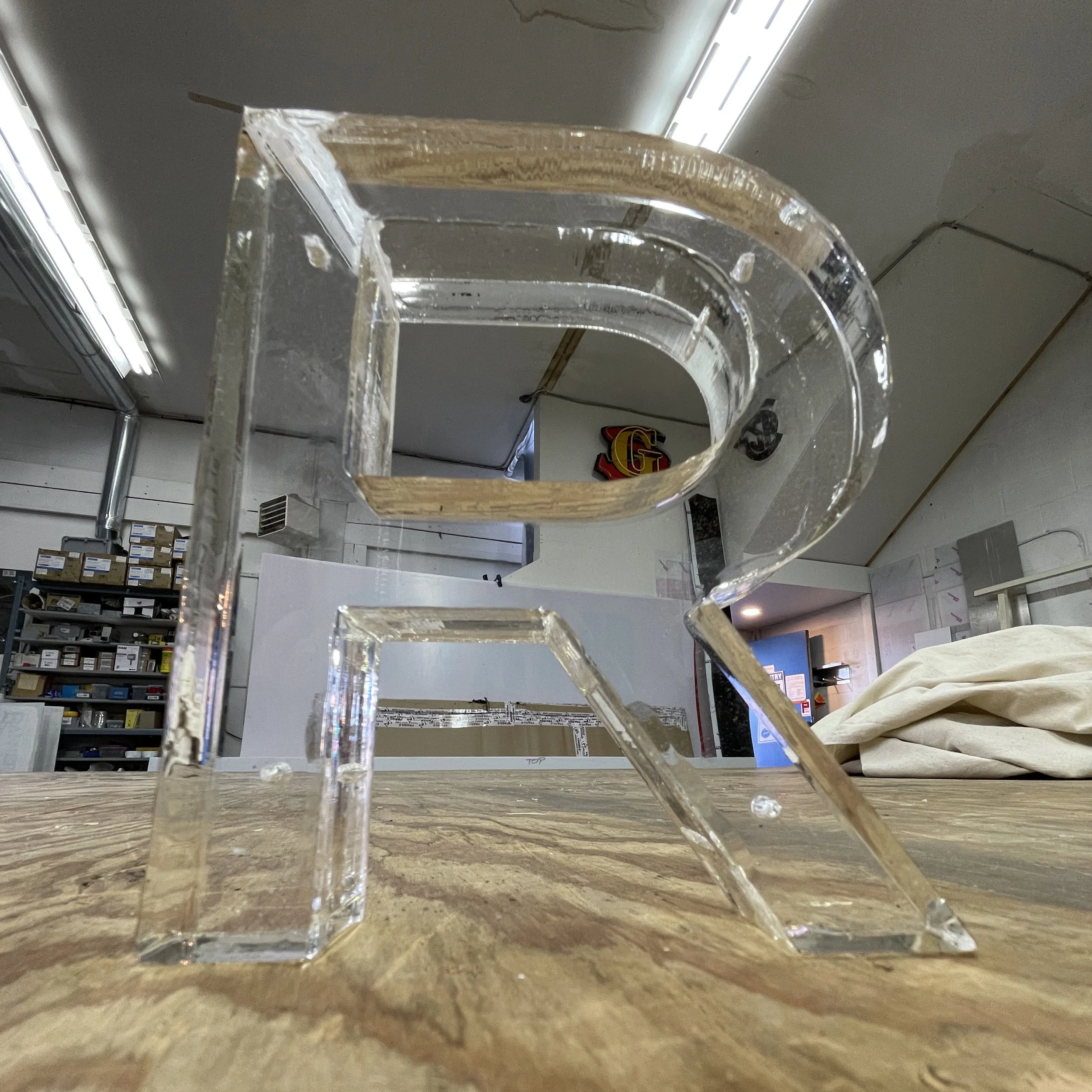 Acrylic letter R.jpg