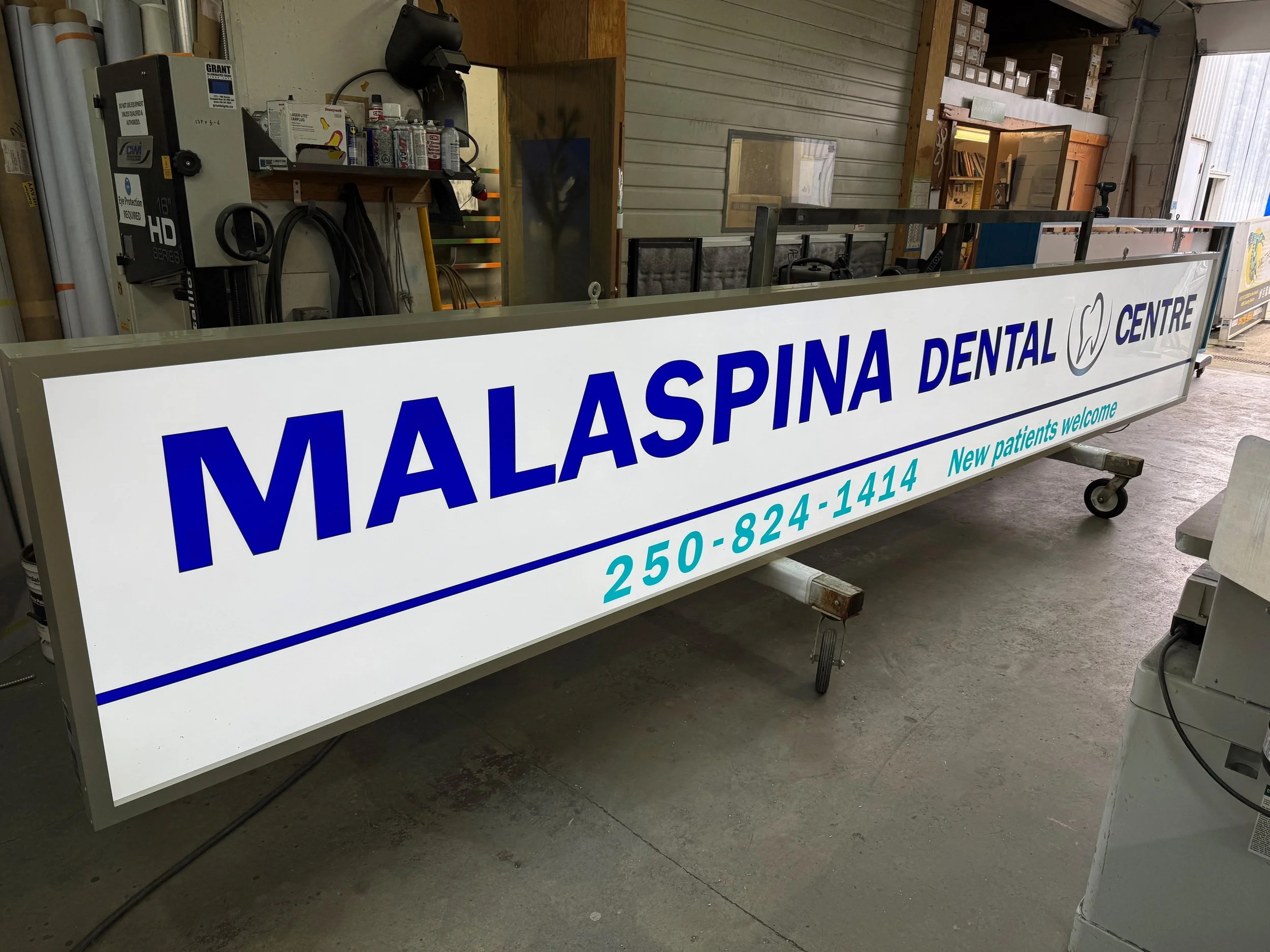dental clinic sign cabinet 2.jpg