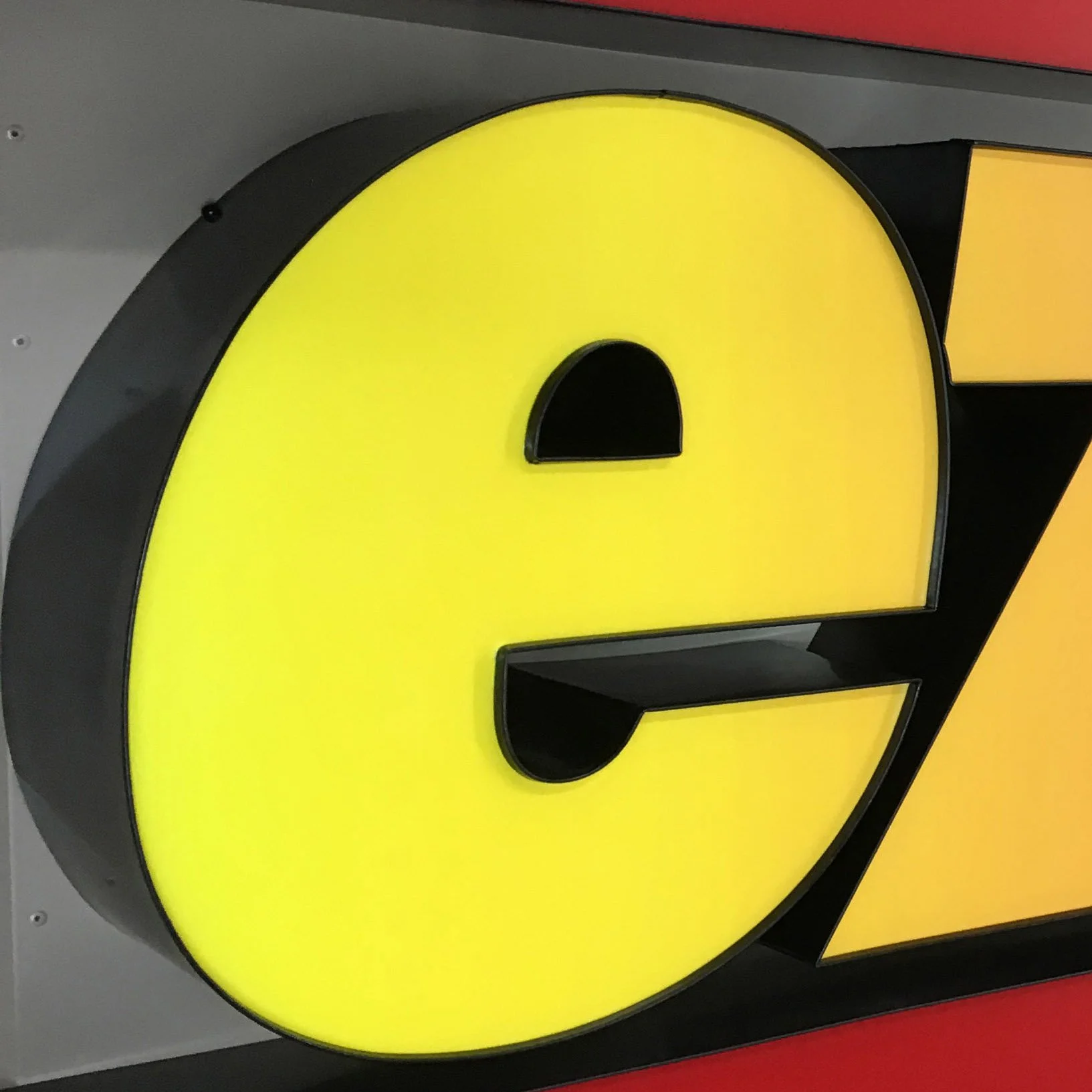 E1.jpg