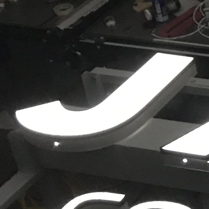 J.jpg