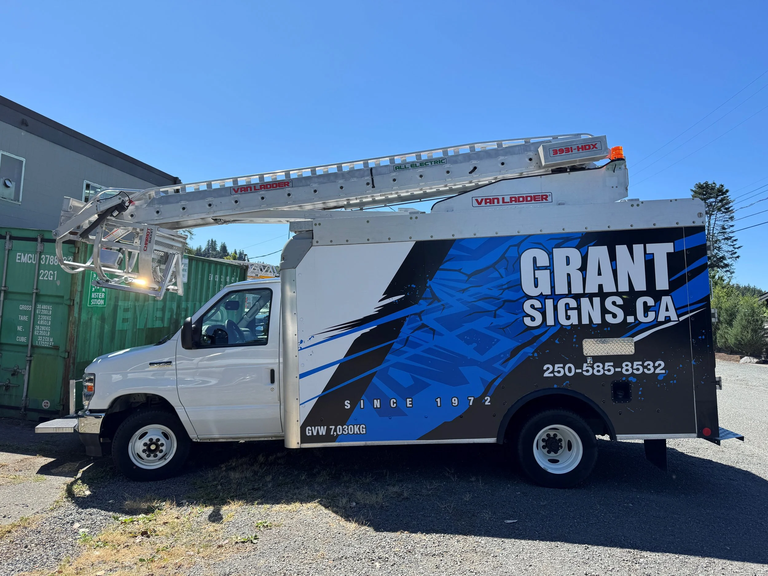 Van Ladder.jpg