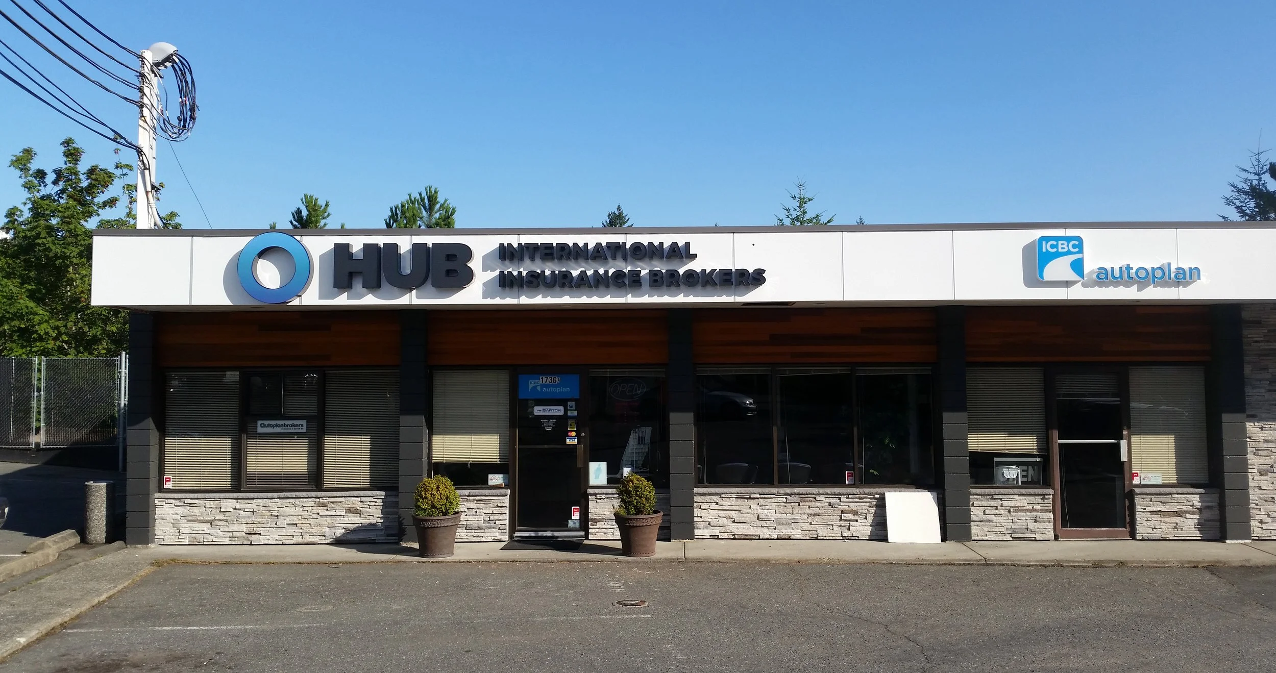 Hub Insurance Channel Letters.jpg