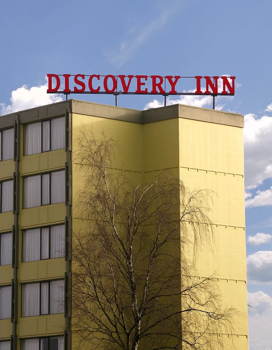 Discovery Inn.jpg