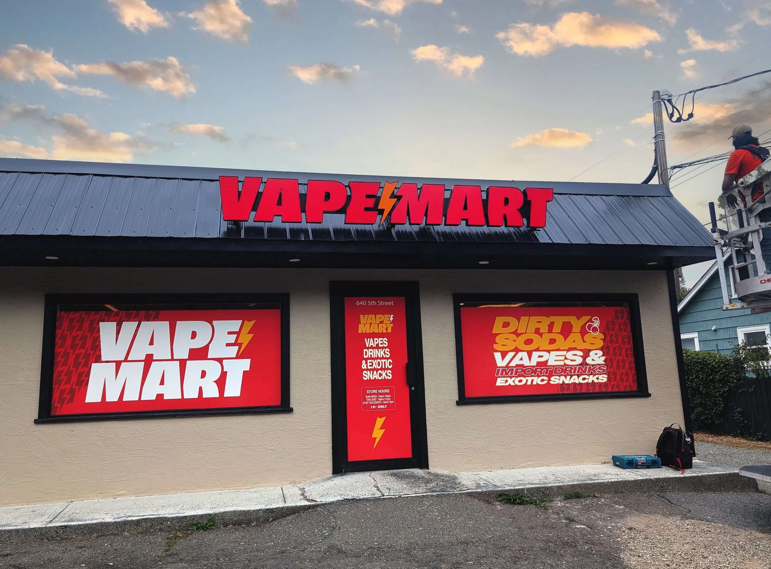 Vape Mart.jpg