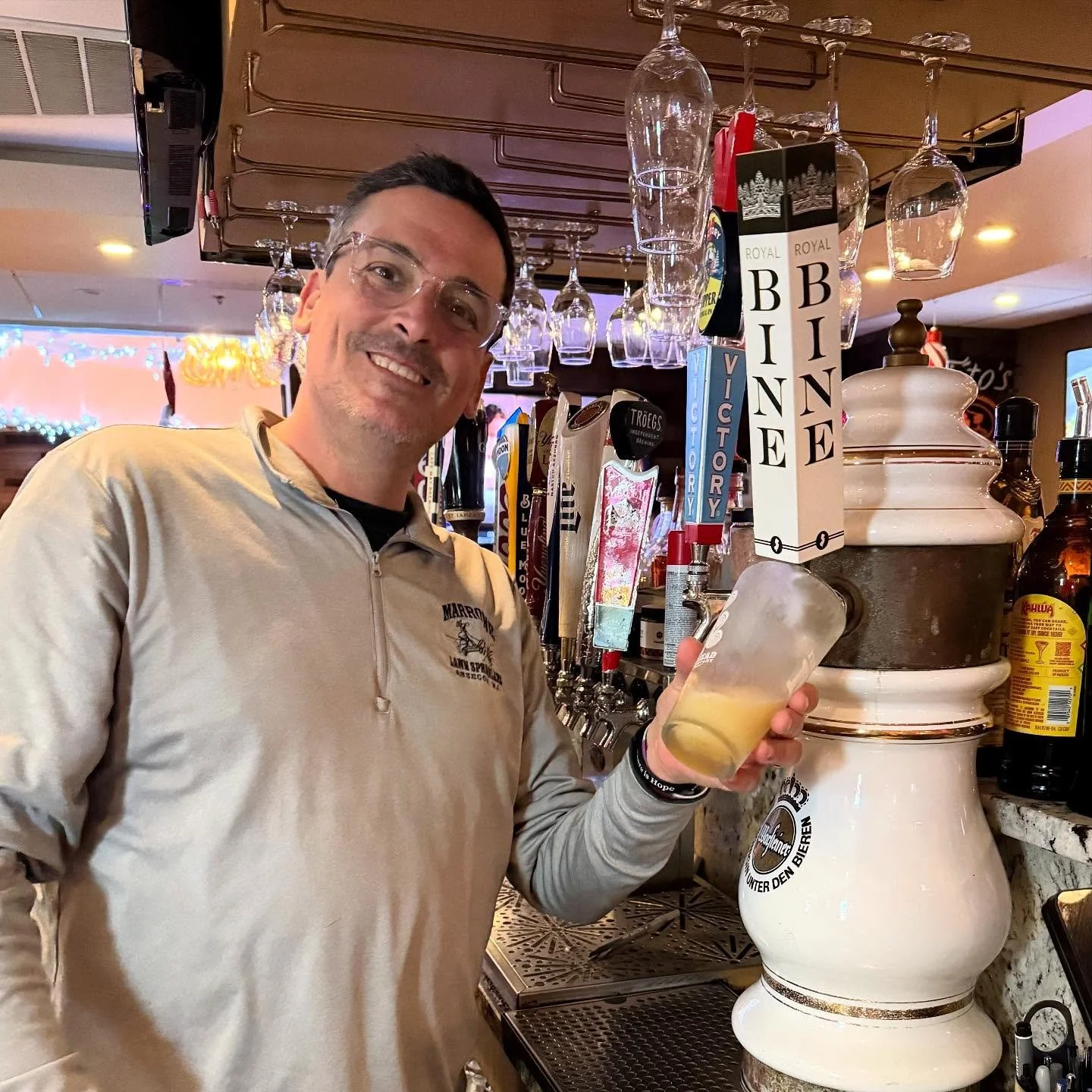 Well, well, well, look what we have here! 

New Mayor of Absecon, Tom Marrone, spotted behind the bar at one of our favorite neighborhood hangouts, Villa Rifici, pouring a pint of Worth The Wait. This crispy 4.3% Kolsch is on tap &lsquo;til it lasts 