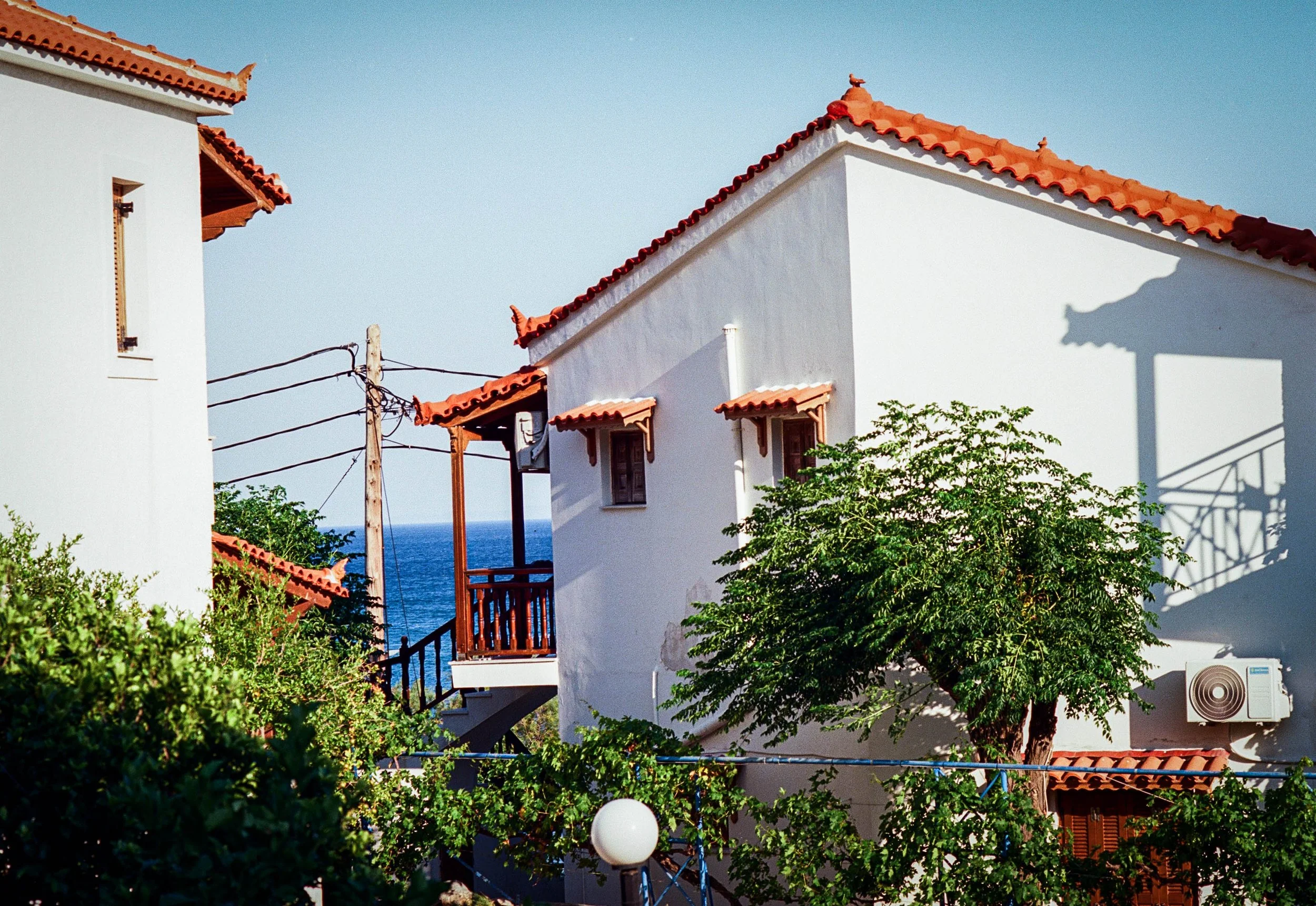 Sea view | Nikon F3 | Ektar 100