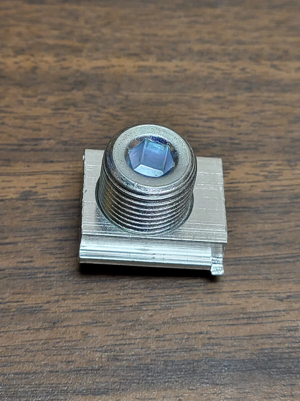 Eaton 200 Amp Meter Can Lug