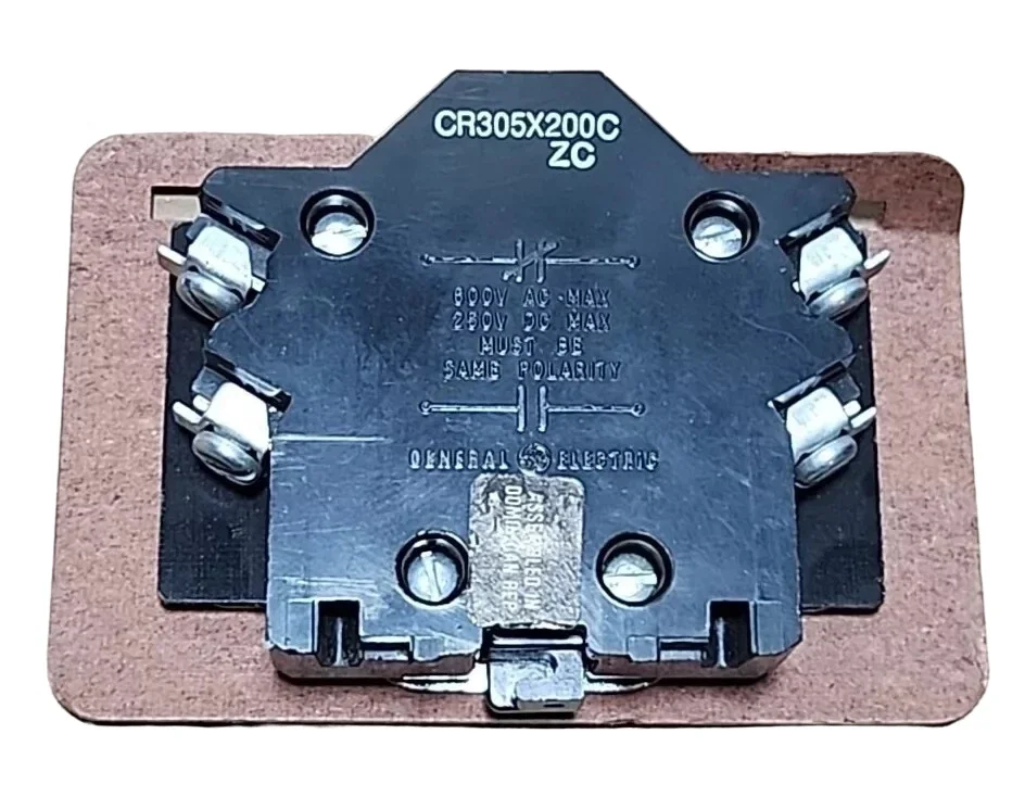 GENERAL ELECTRIC CR305X200C AUXILIARY CONTACT NEW