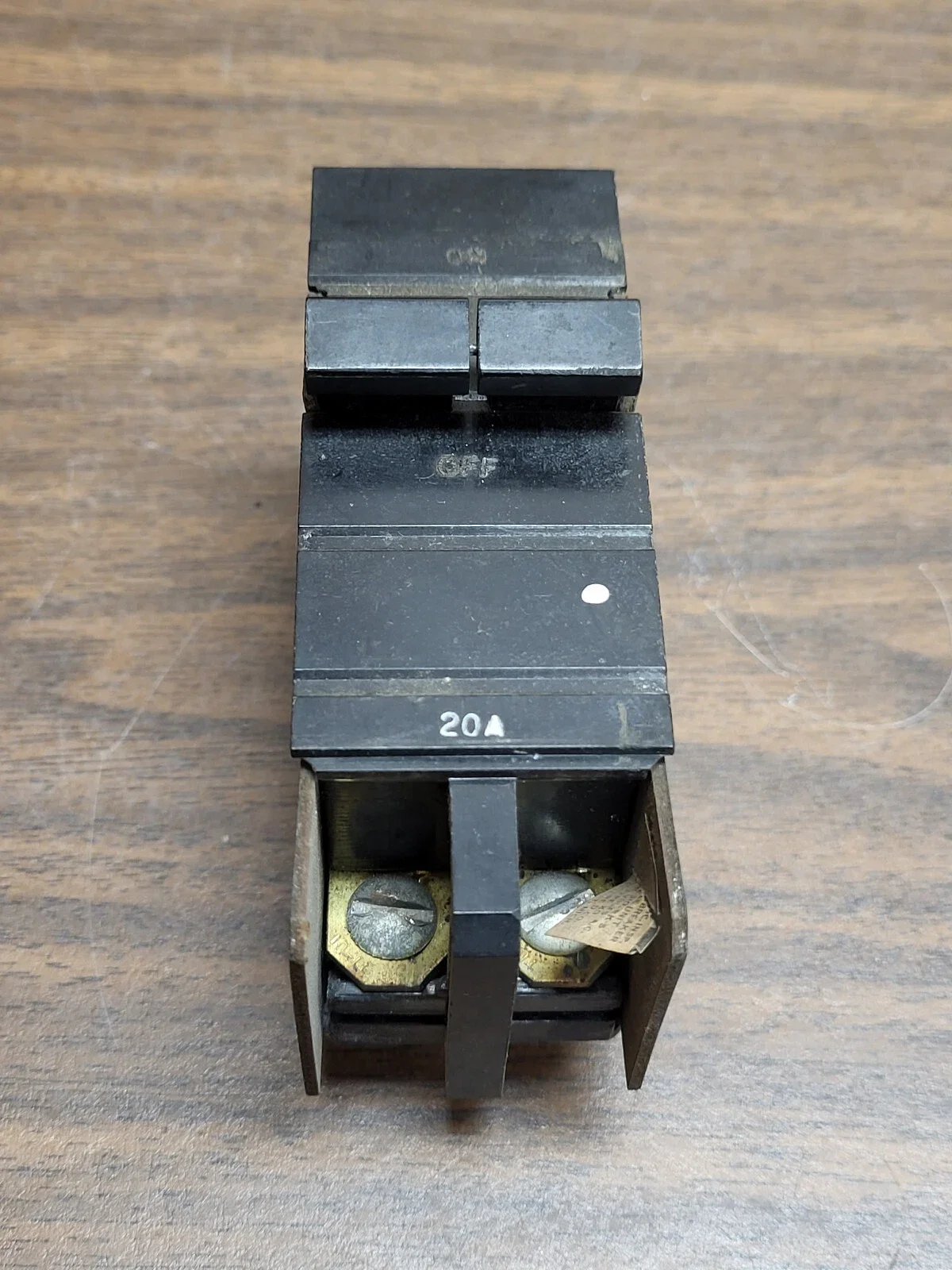 SQUARE D XO220 BREAKER 20AMP 2POLE 120 240VOLT PRE OWNED