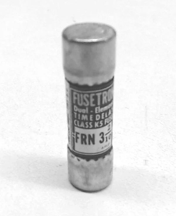BUSSMAN FRN-3-2/10 DUAL ELEMENT T/D 3-2/10 AMP 250 VOLT NON REJECT LOT OF 10