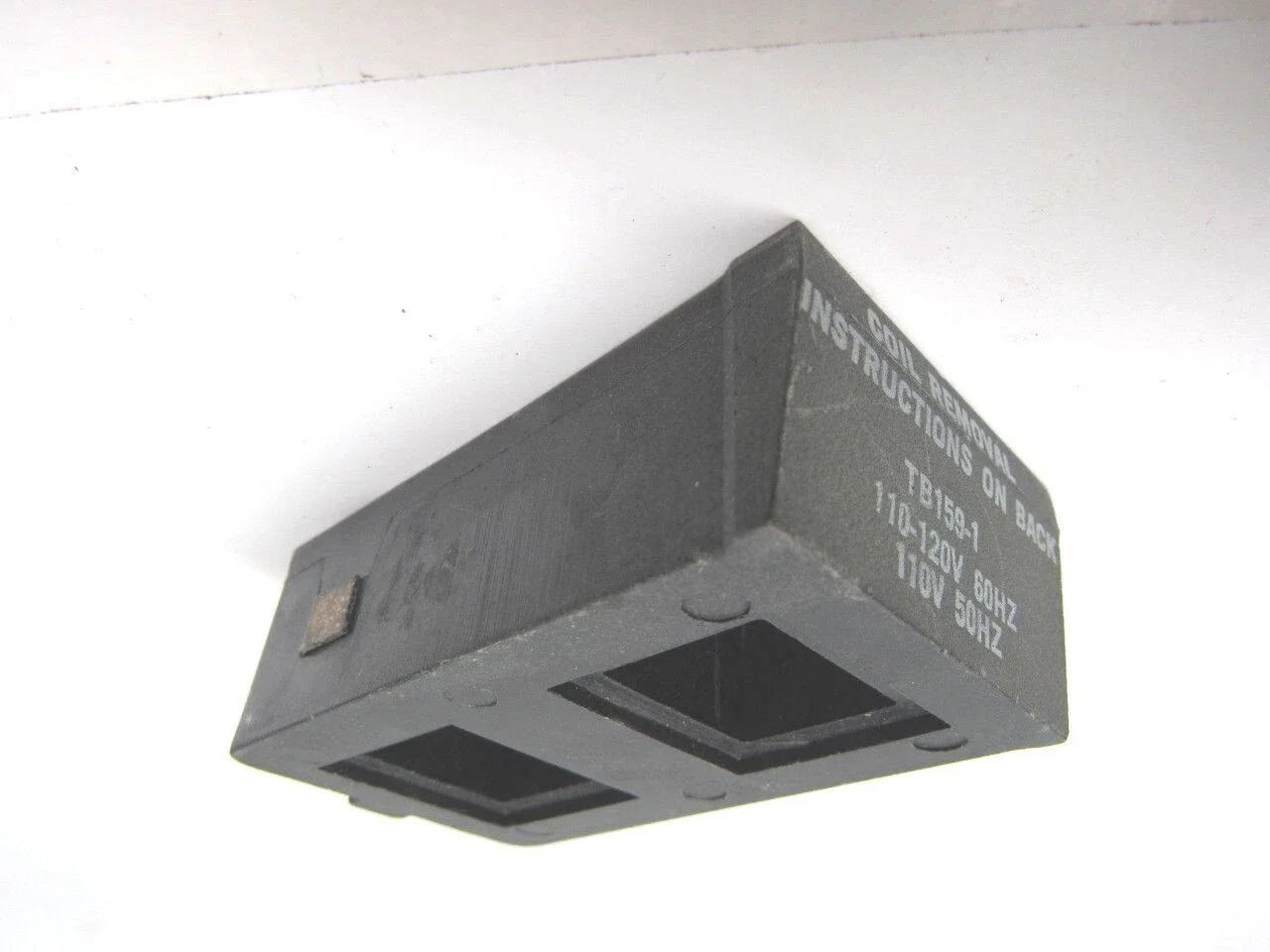 SYLVANIA JOSLYN CLARK TB159-1 110V 120V 60HZ 110V 50HZ AC COIL NEW