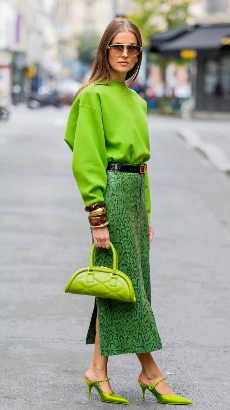 pinterest+green+skirt+style+by+ana+harris+rhode+island.jpg