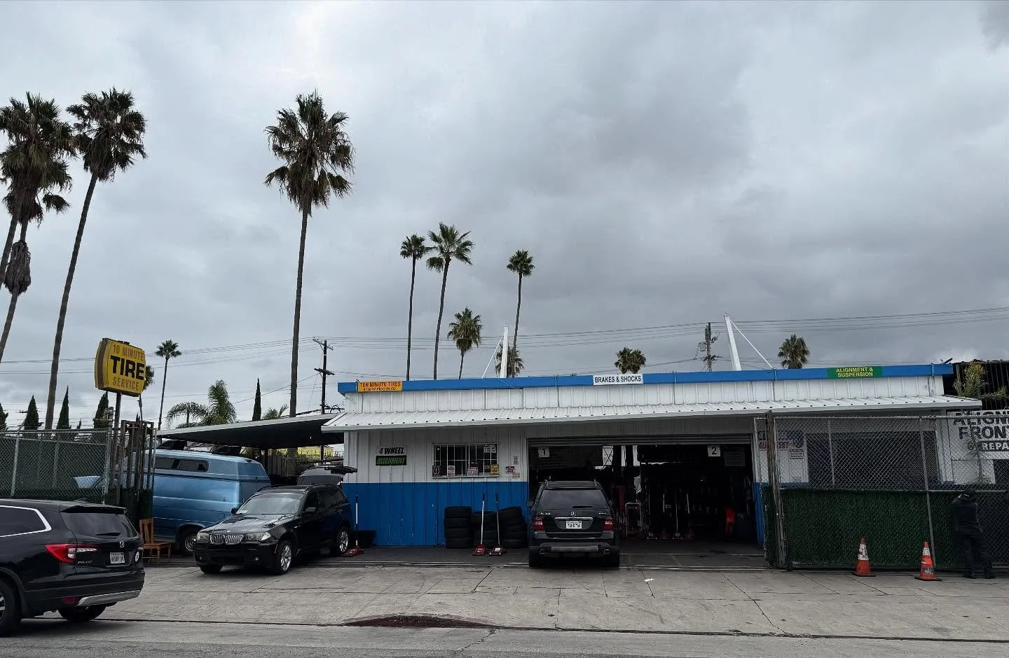 ☔️ The rain is coming! Worn tires + wet roads = bad news. Learn why tread depth matters (and how to check yours) 🤓✅ Link in bio ☝🏼

📞 Call us at 323-936-9420 📍 Visit us at 5150 W Pico Blvd Los Angeles, CA 90019 

#losangeles #tireshop #mobiletire