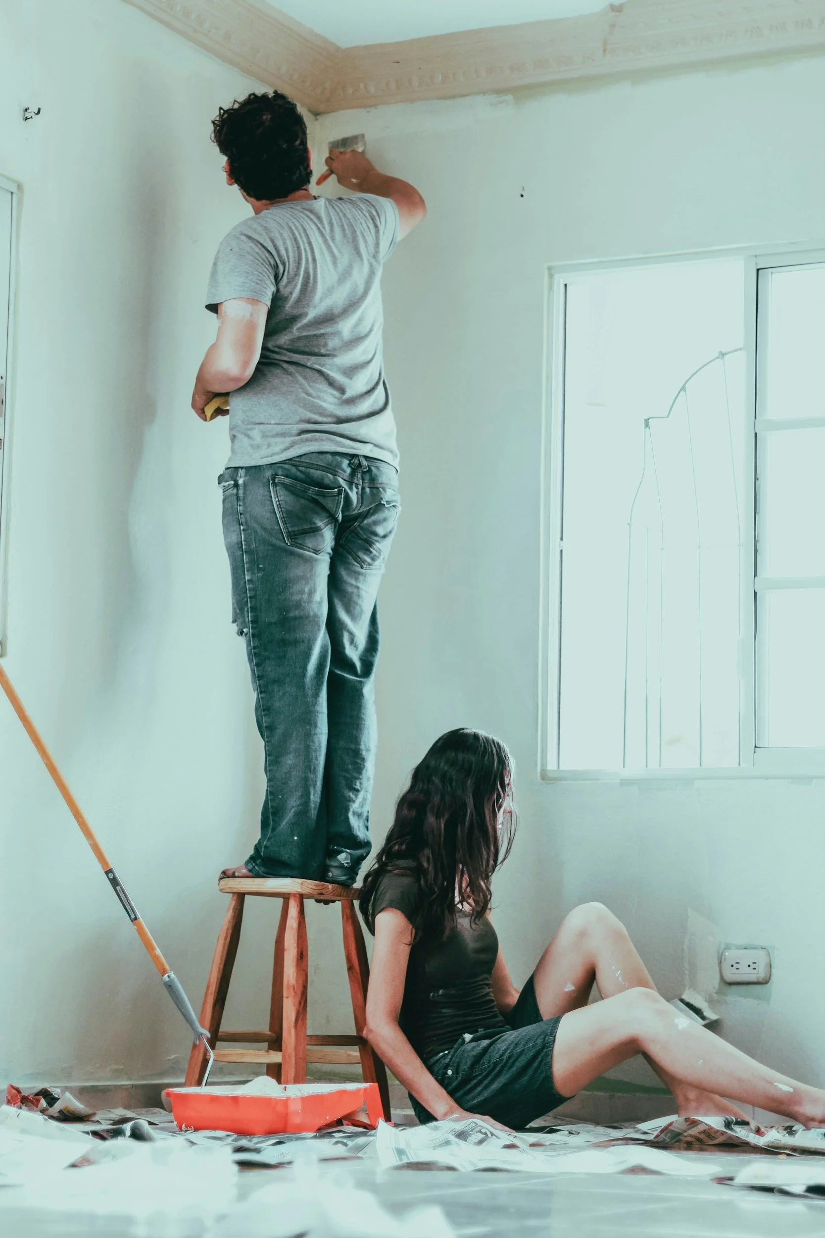 Creative DIY projects and painting are hobbies Vanessa Fischer enjoys outside of providing virtual therapy in Texas.