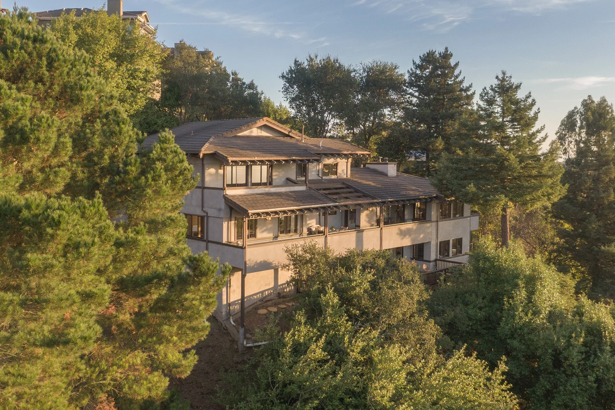 25Dartmouth Air4.jpg