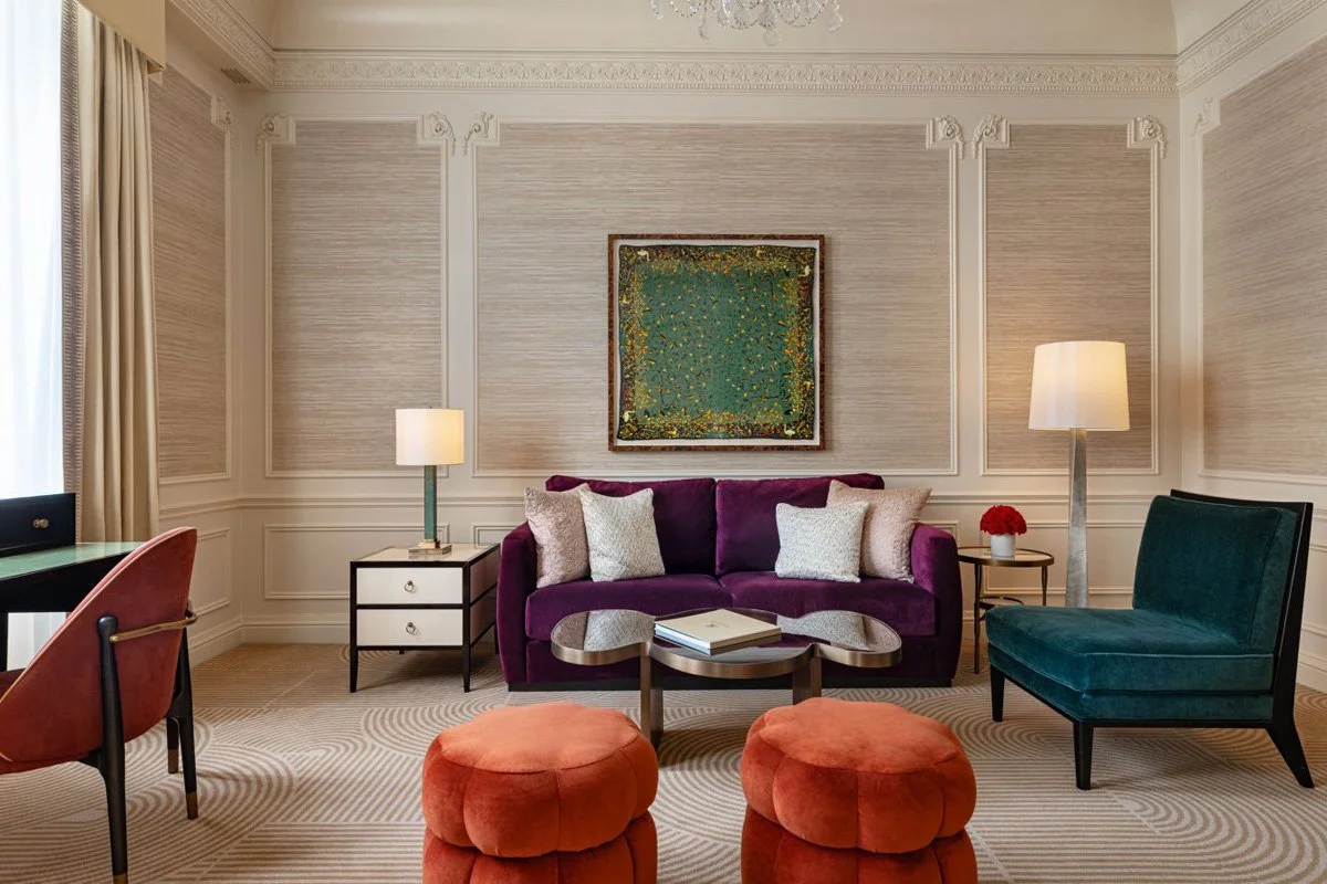 xr-nycxr-astor-suite-seating-28816-Classic-Hor.jpg