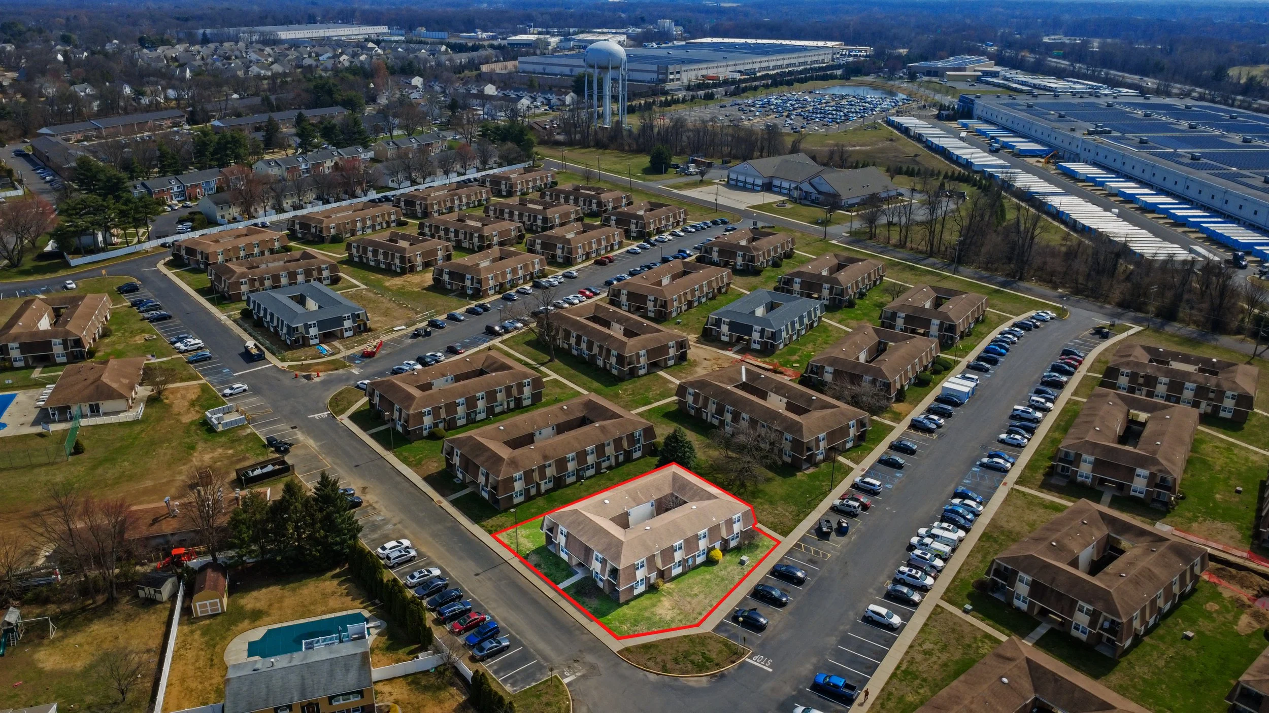 24 Florence Tollgate_EXT_4.jpg