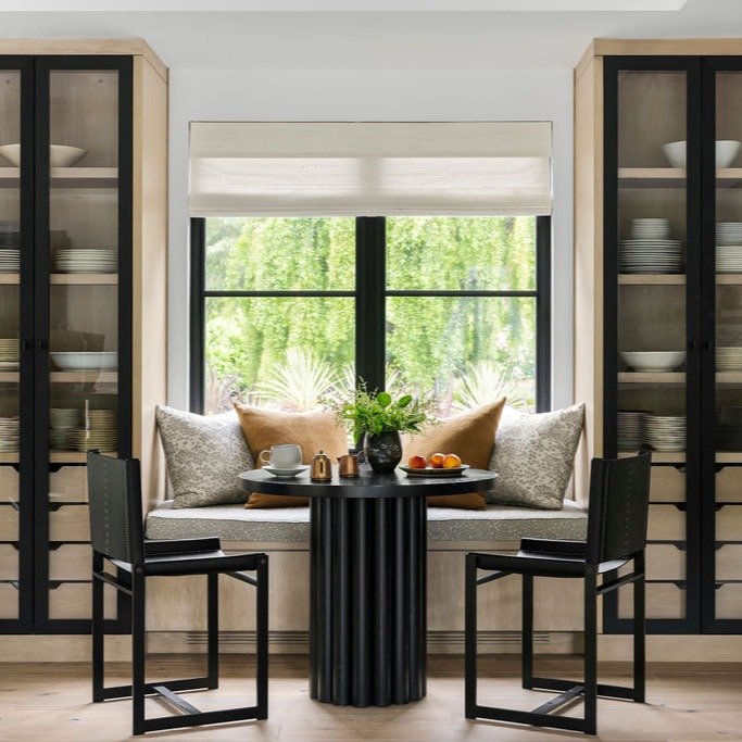 Old project, fresh inspiration. 
Still loving this Monte Vista breakfast nook and custom table. Lot's of fun custom furniture pieces currently in the works!

Styling: @forslund_design⁠
Photo: @vivianjohnsonphoto