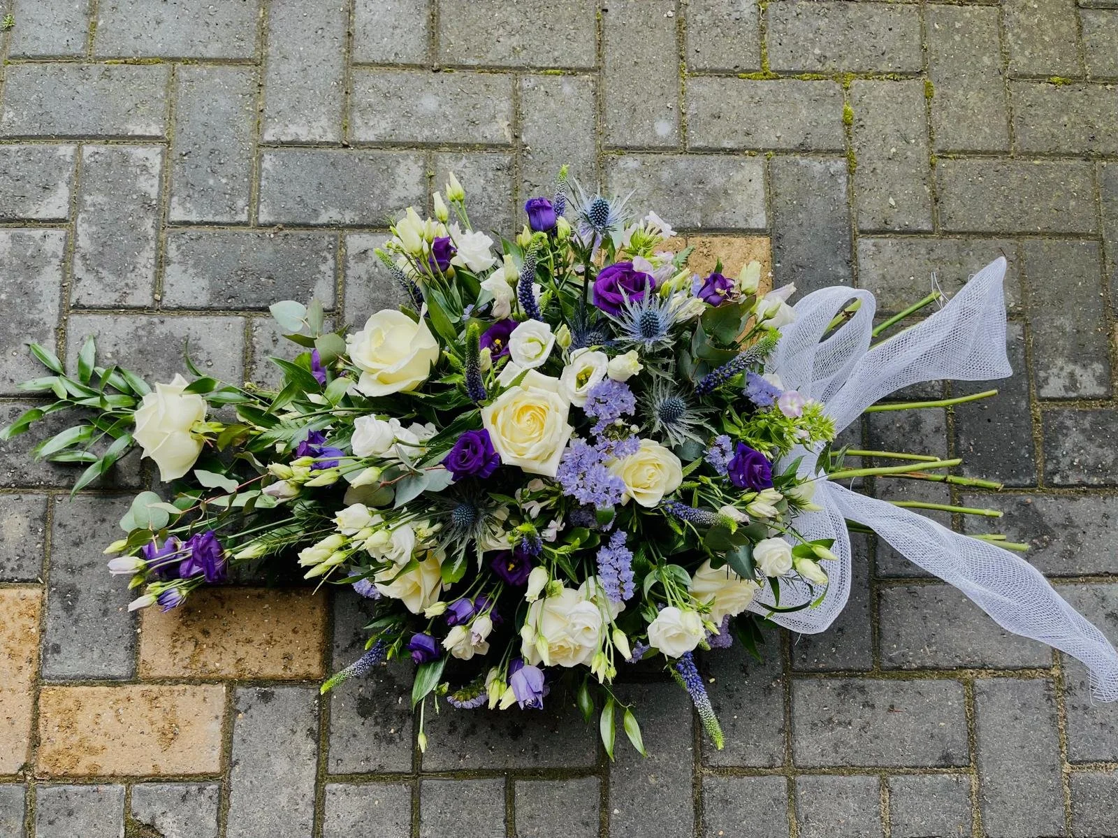 Neutral & Purple Spray