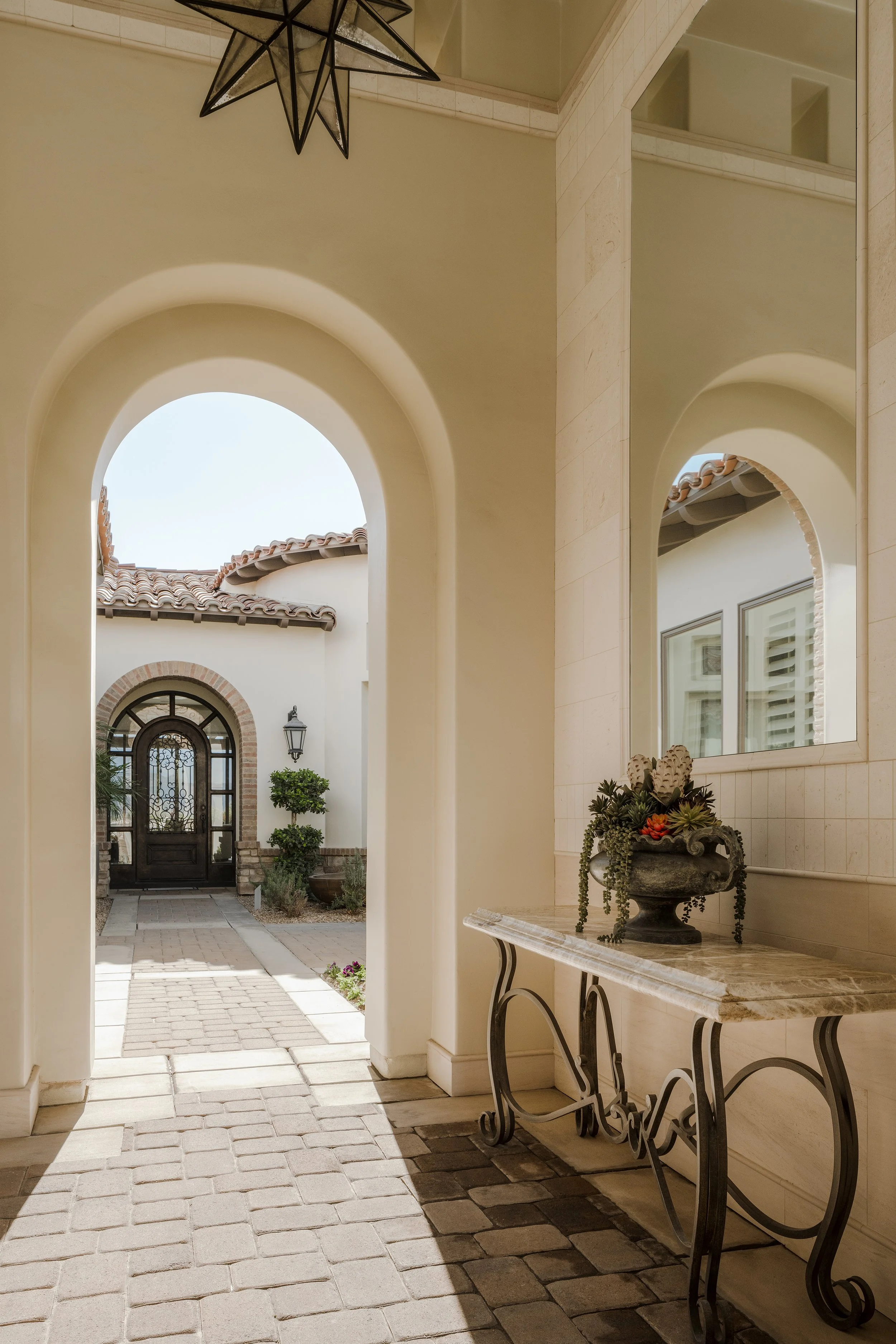 Volterra Courtyard 1.jpg