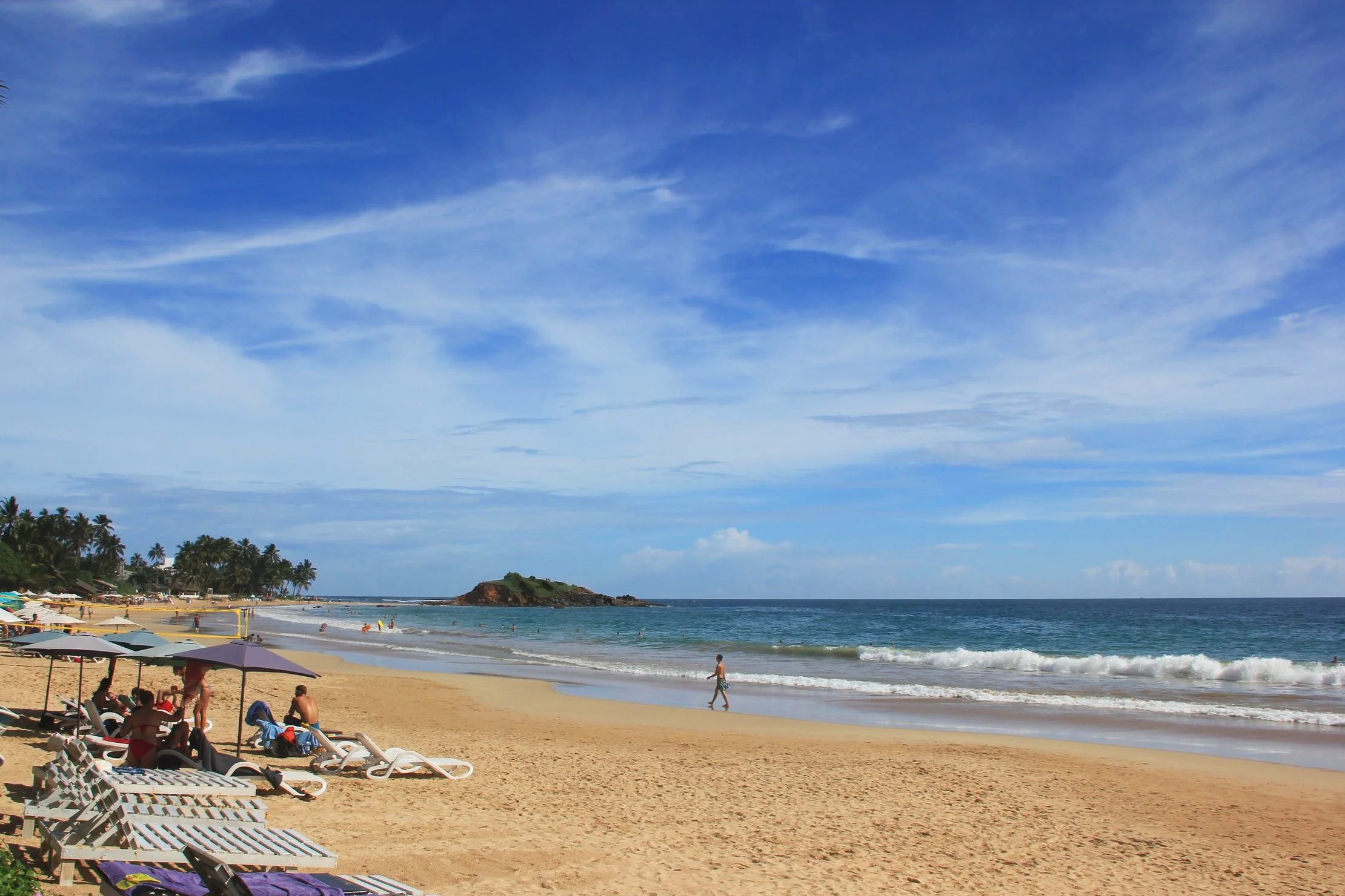 Mirissa Beach in December, weather in Sri Lanka in December