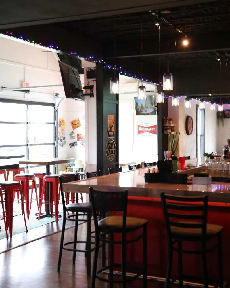 Maggie's Place Nashville Bar