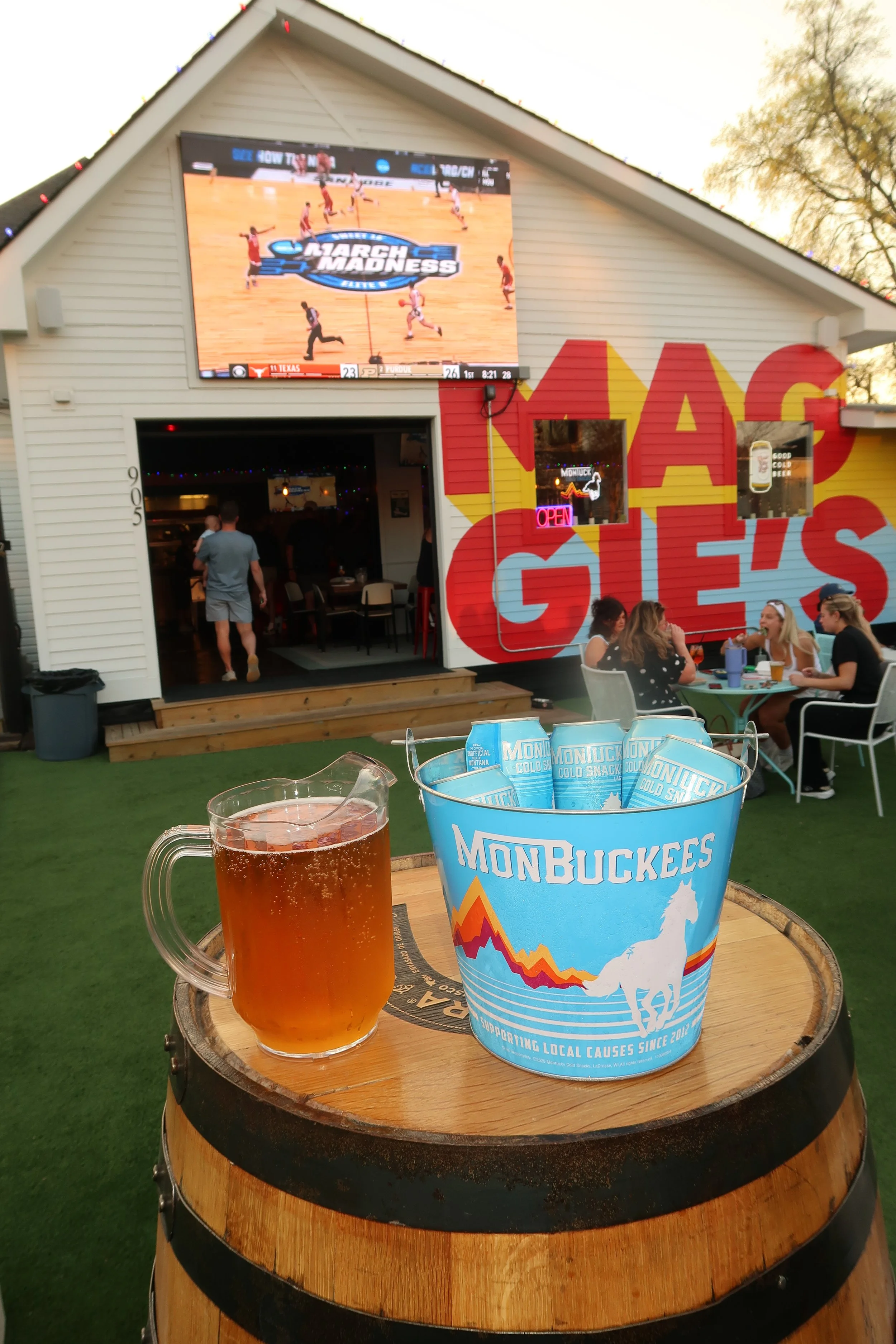 Beer Pitcher & Beer Bucket
